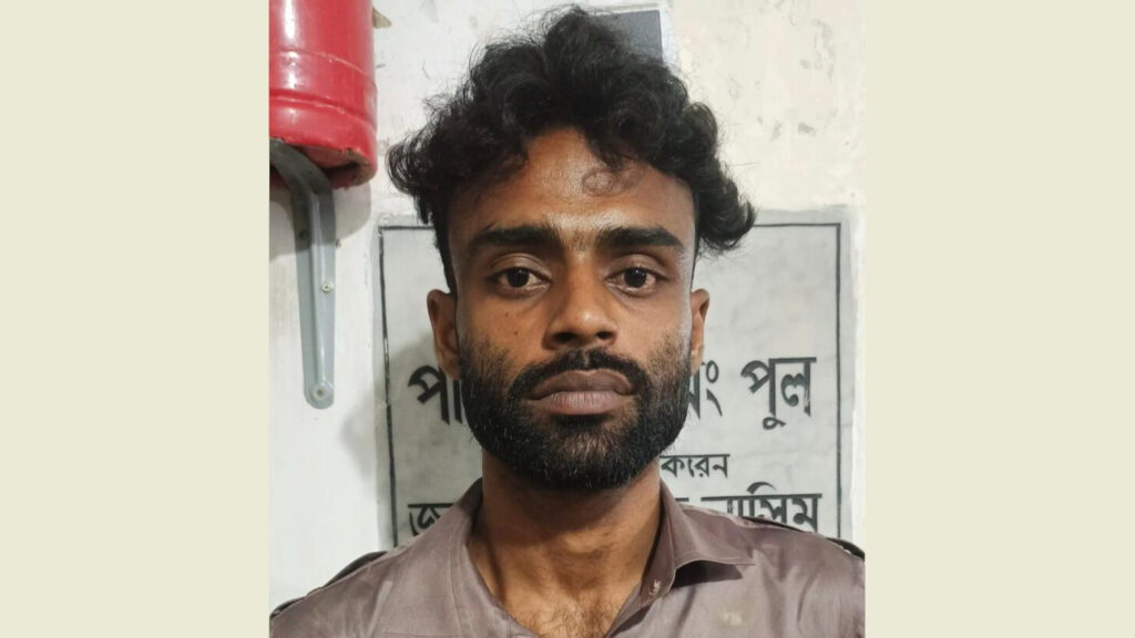 পাবনায় গৃহবধূ ও কন্যা অপহরণ মামলার মূলহোতা গ্রেপ্তার