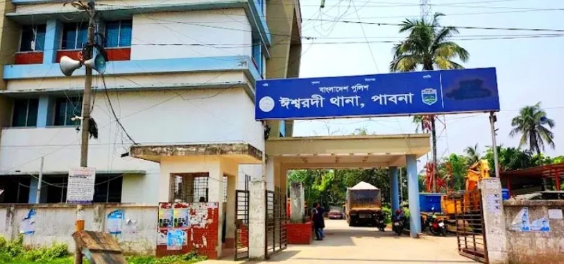 ঈশ্বরদীতে বিএনপি-জামায়াত সংঘর্ষের ঘটনায়, পাল্টাপাল্টি মামলায়, জামায়াতের প্রার্থী আসামি ঈশ্বরদীতে বিএনপি-জামায়াত সংঘর্ষের ঘটনায়, পাল্টাপাল্টি মামলায়, জামায়াতের প্রার্থী আসামি