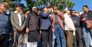 ঈশ্বরদীতে সৌরবিদ্যুৎ প্রকল্প জন্য এলাকা পরিদর্শনে বিদেশি প্রতিনিধি দল ঈশ্বরদীতে সৌরবিদ্যুৎ প্রকল্প জন্য এলাকা পরিদর্শনে বিদেশি প্রতিনিধি দল