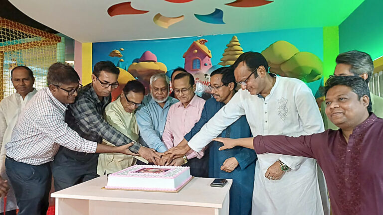 পাবনায় প্রথমবার চালু হলো শিশুদের ইনডোর প্লে-গ্রাউন্ড